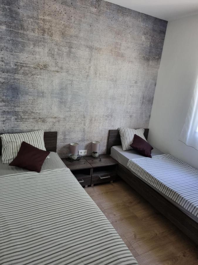 Apartments Miocic Zadar Exterior photo